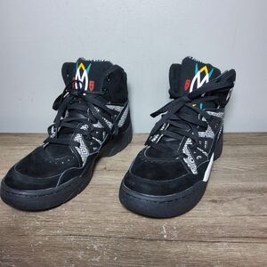 Adidas Mutombo Black - Size 11.5